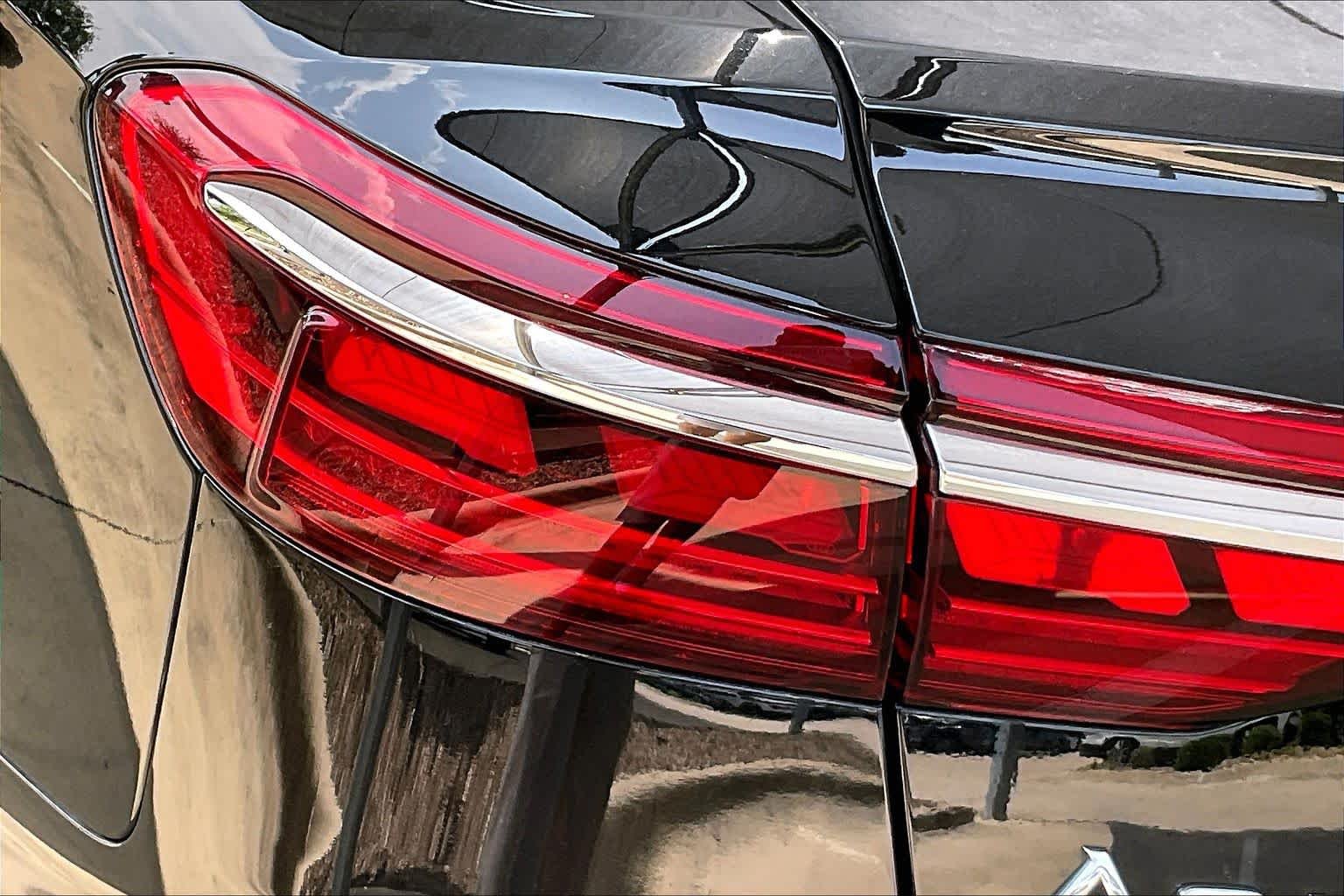 Used 2019 Mythos Black Metallic Audi  image 29