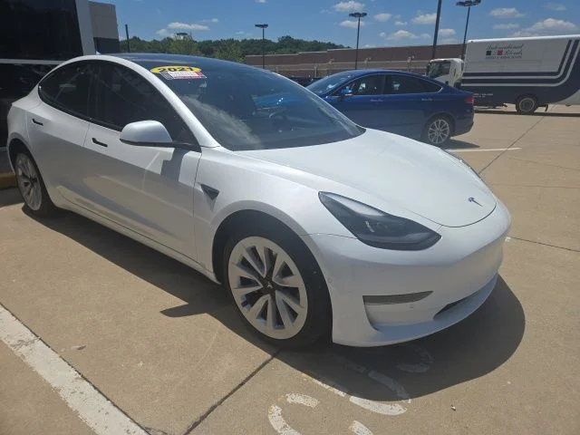 Used 2021 Tesla Model 3 Base with VIN 5YJ3E1EA8MF058497 for sale in Jefferson City, MO