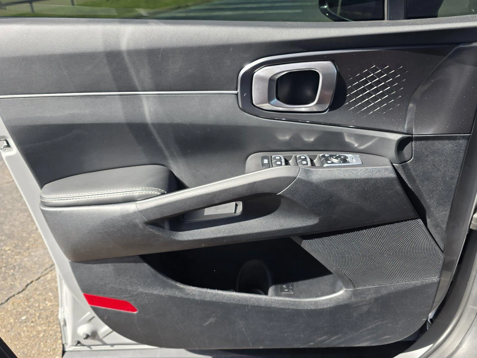 Used 2025 Wolf Gray Kia EX image 26