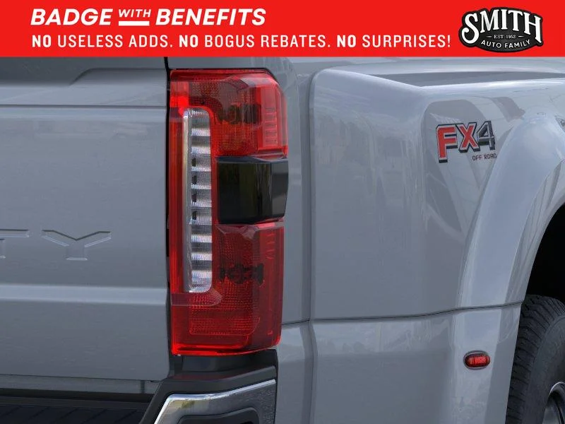 New 2026 GLACIER GRAY METALLIC TRI-COAT Ford LARIAT image 22
