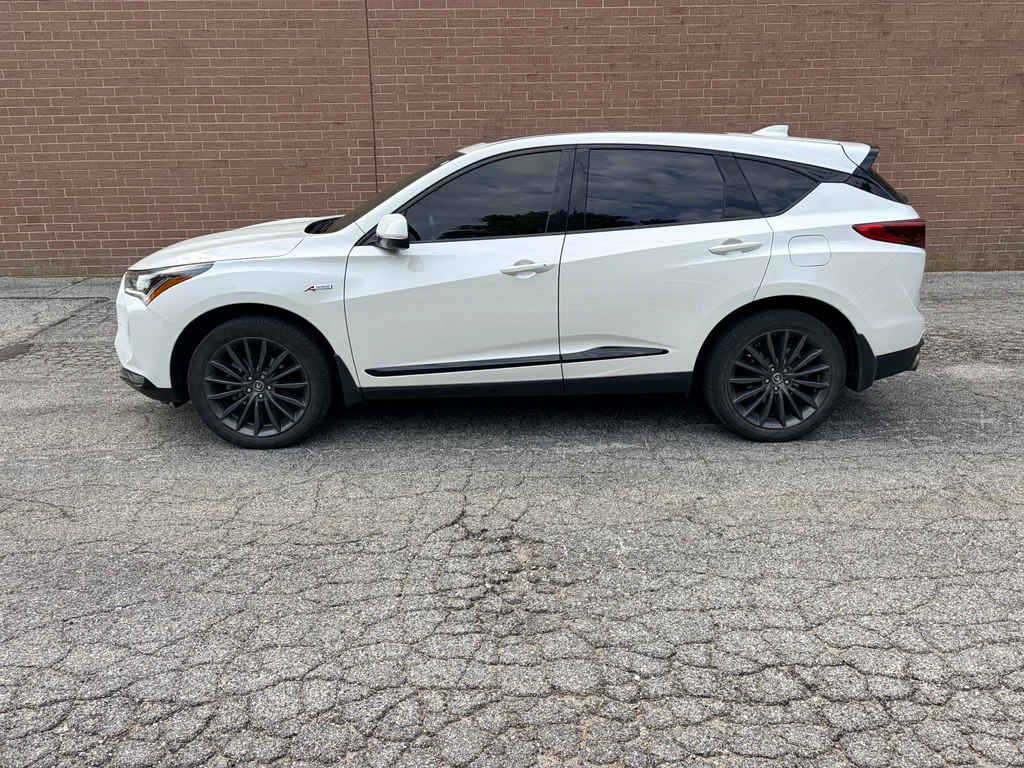 Used 2024 Platinum White Pearl Acura w/A-Spec Advance Package image 2