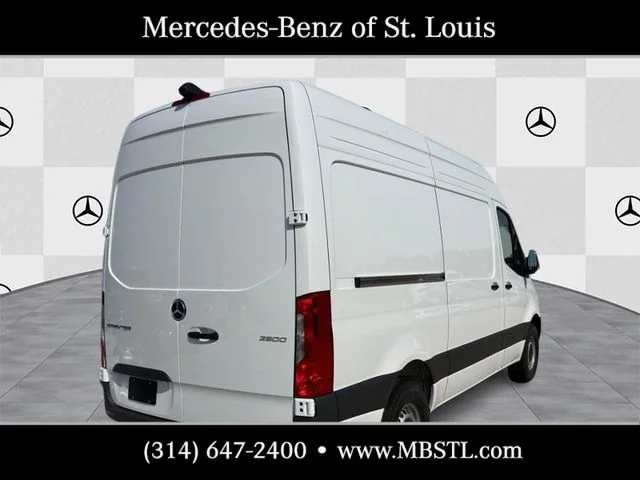 New 2026 Arctic White Mercedes-Benz  image 3