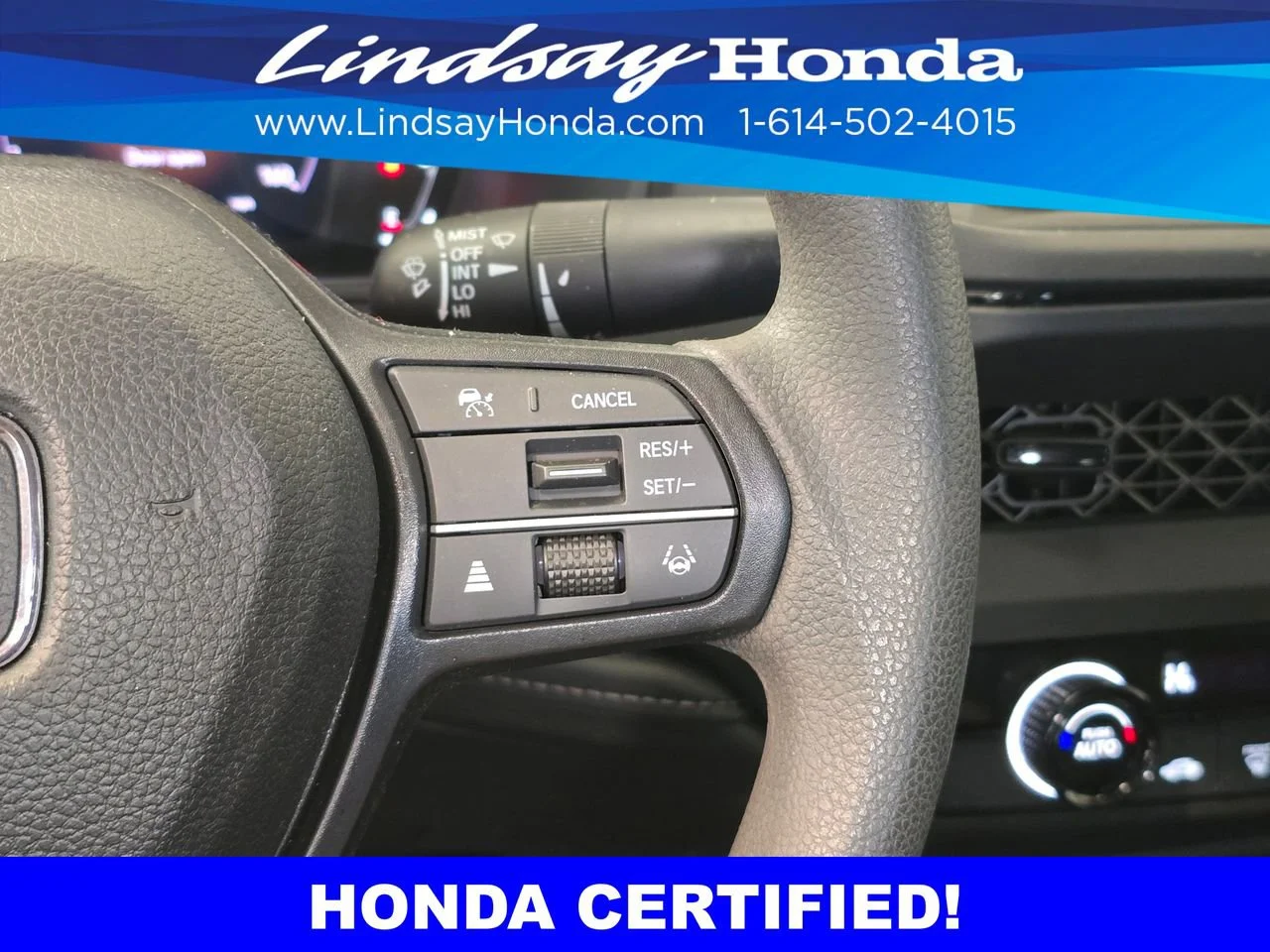 Certified Used 2023 Lunar Silver Metallic Honda LX image 40