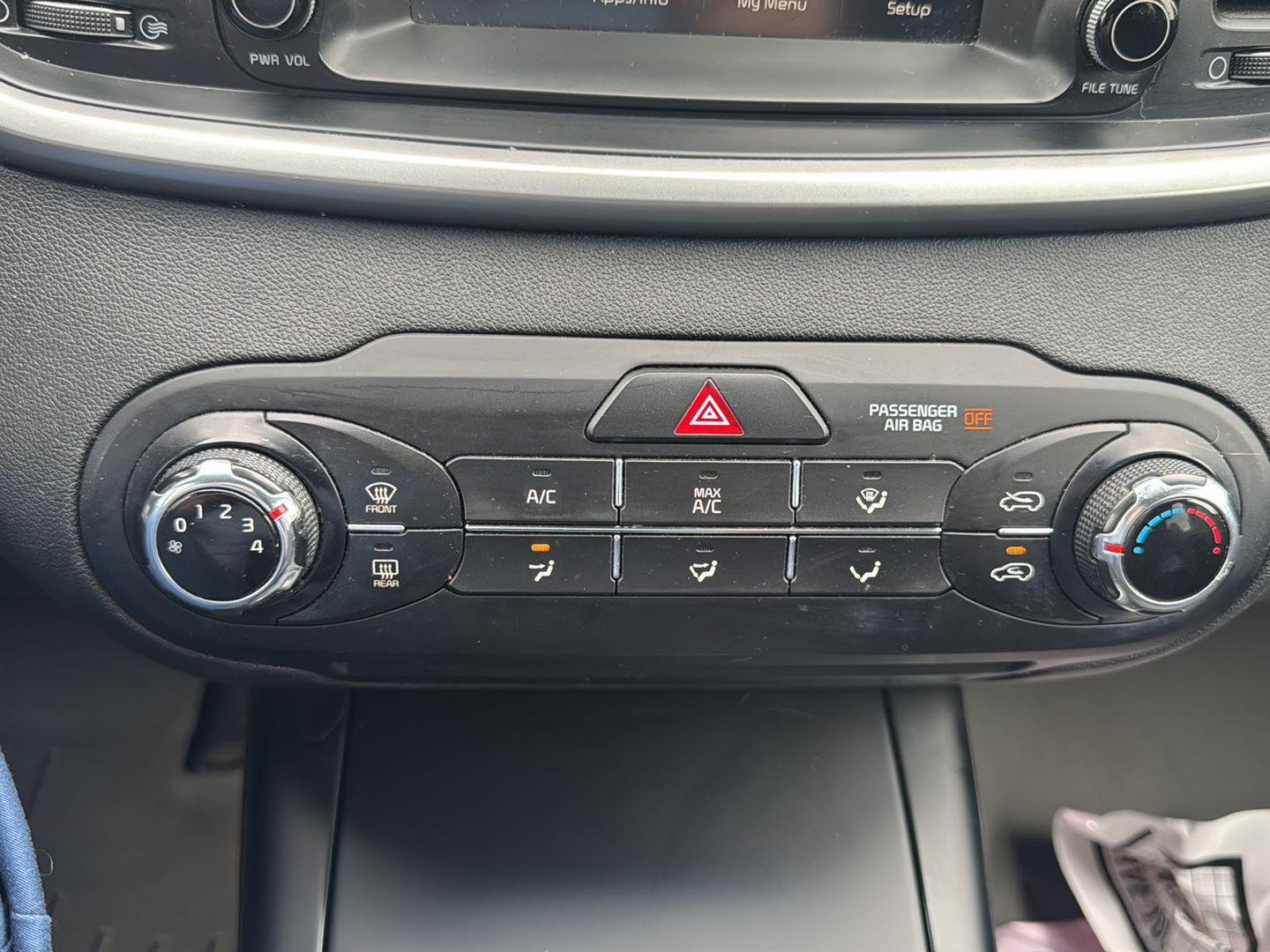 Used 2019 Platinum Graphite Kia LX image 17