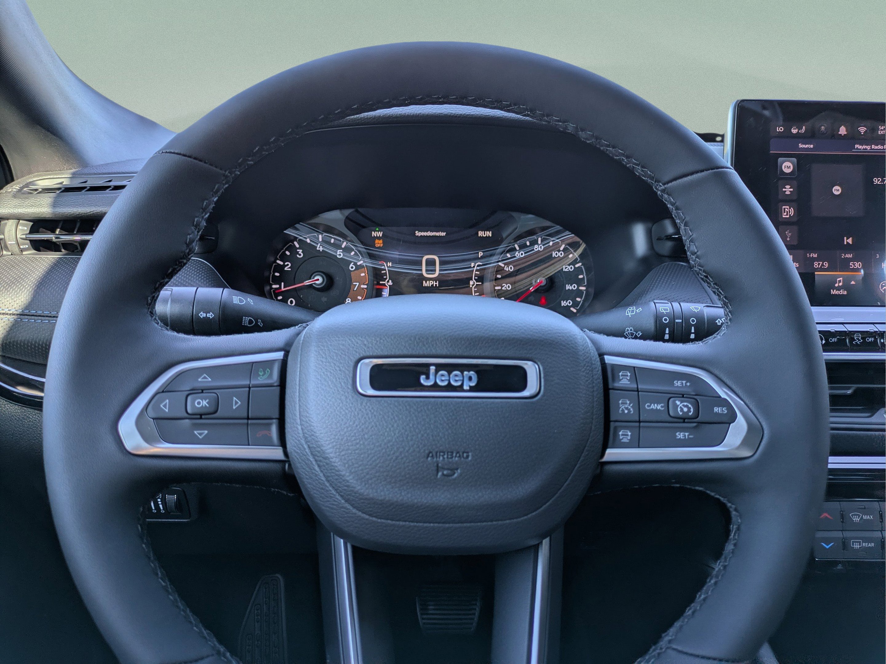 New 2026 Joose (DISC) Jeep Limited Altitude image 32