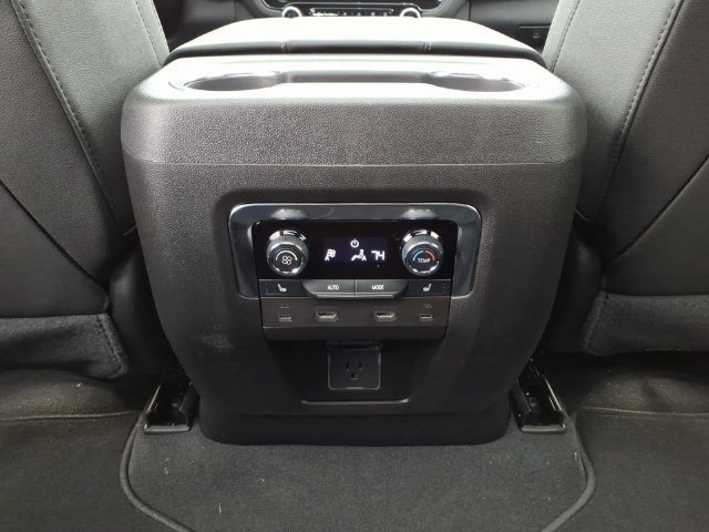 2026 Chevrolet Tahoe Premier - Photo 24