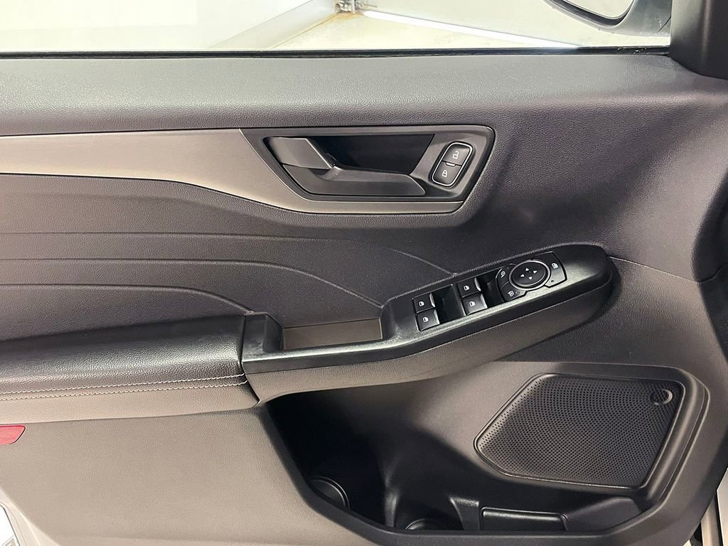 2025 Ford Escape Active - Photo 17