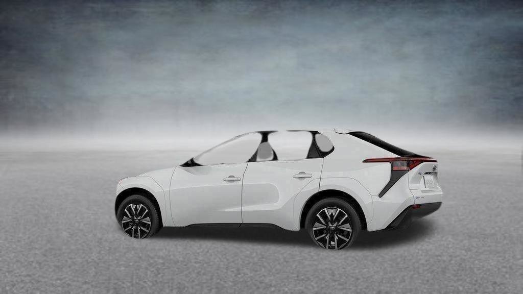 2026 Toyota bZ XLE - Photo 13