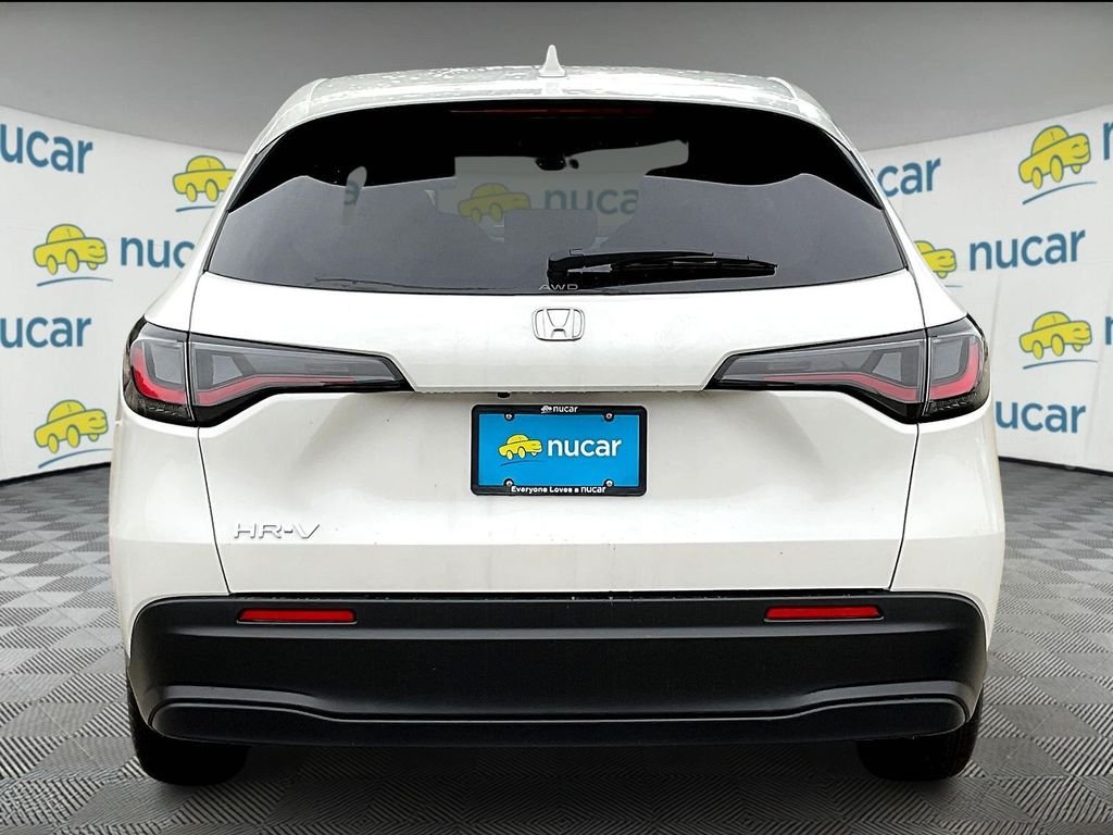 New 2026 Platinum White Pearl Honda LX image 6