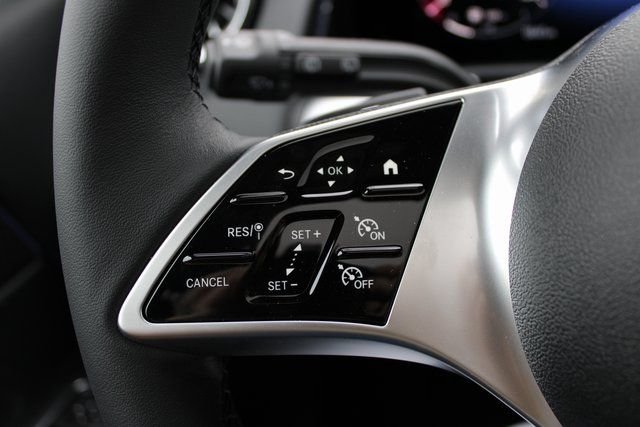 New 2026 Cirrus Silver Metallic Mercedes-Benz GLB 250 image 19