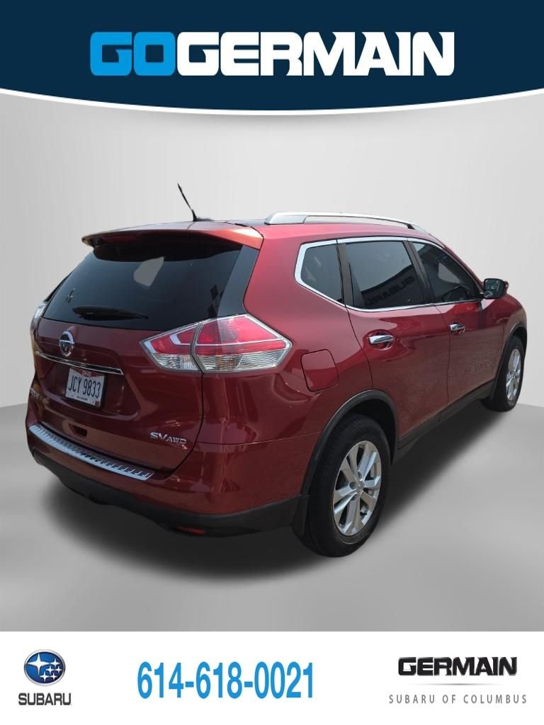 Used 2016 Red Nissan SV image 5