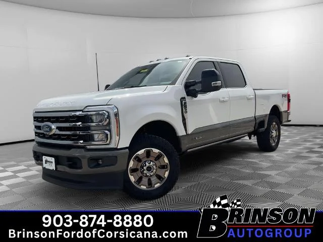 New 2026 Star White Metallic Tri-Coat Ford F-250® King Ranch® image 24