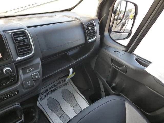 Used 2025 White Ram High Roof image 15