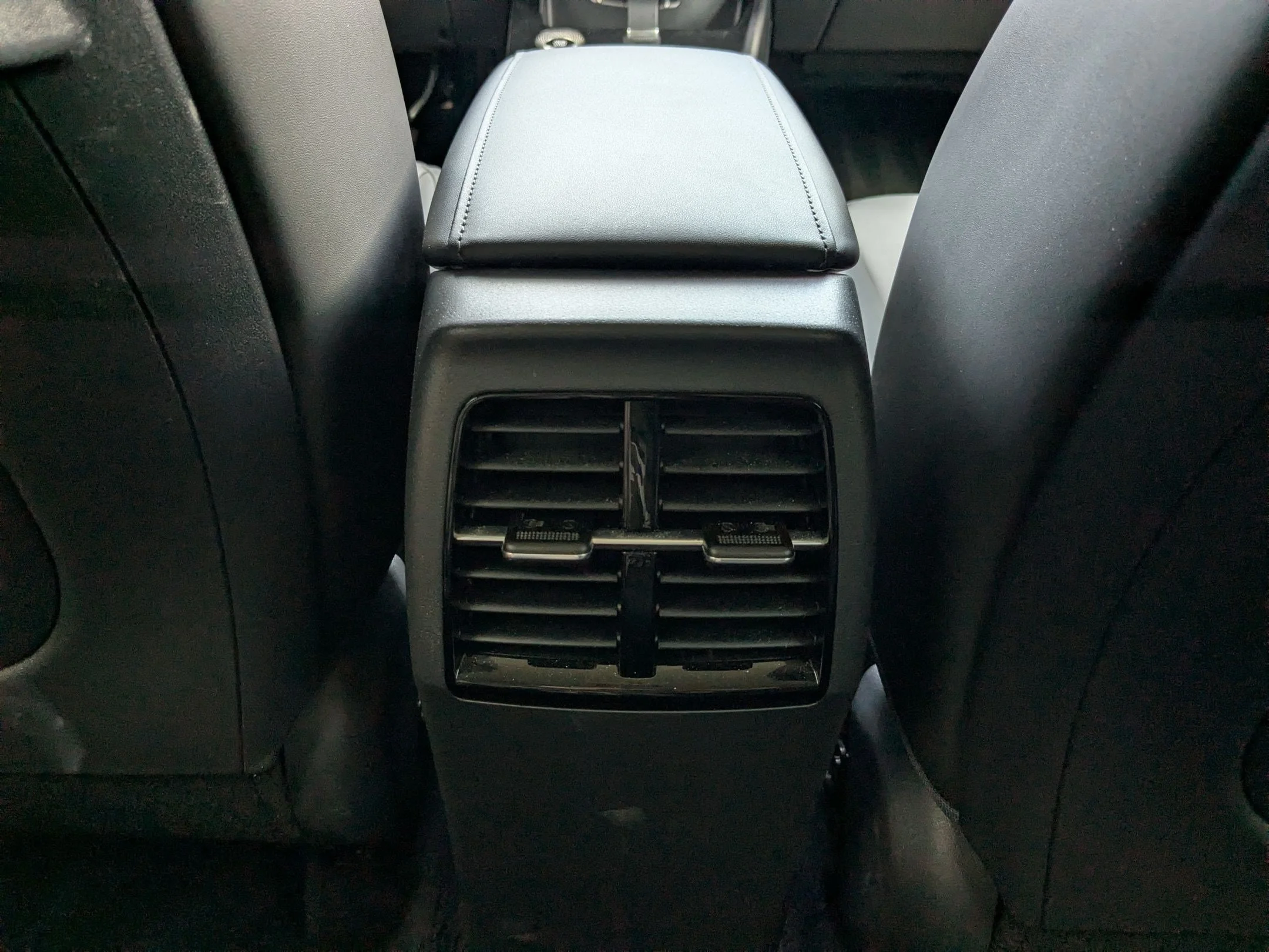 Used 2023 Aurora Black Pearl Kia EX image 25