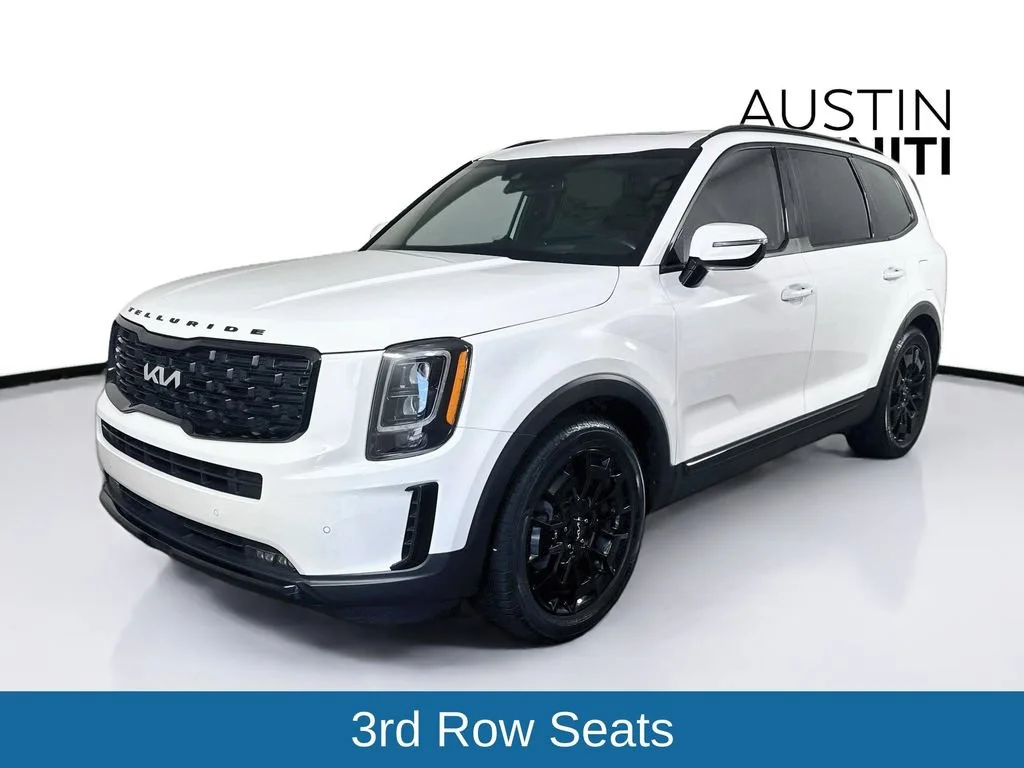 Used 2022 White Kia SX image 3