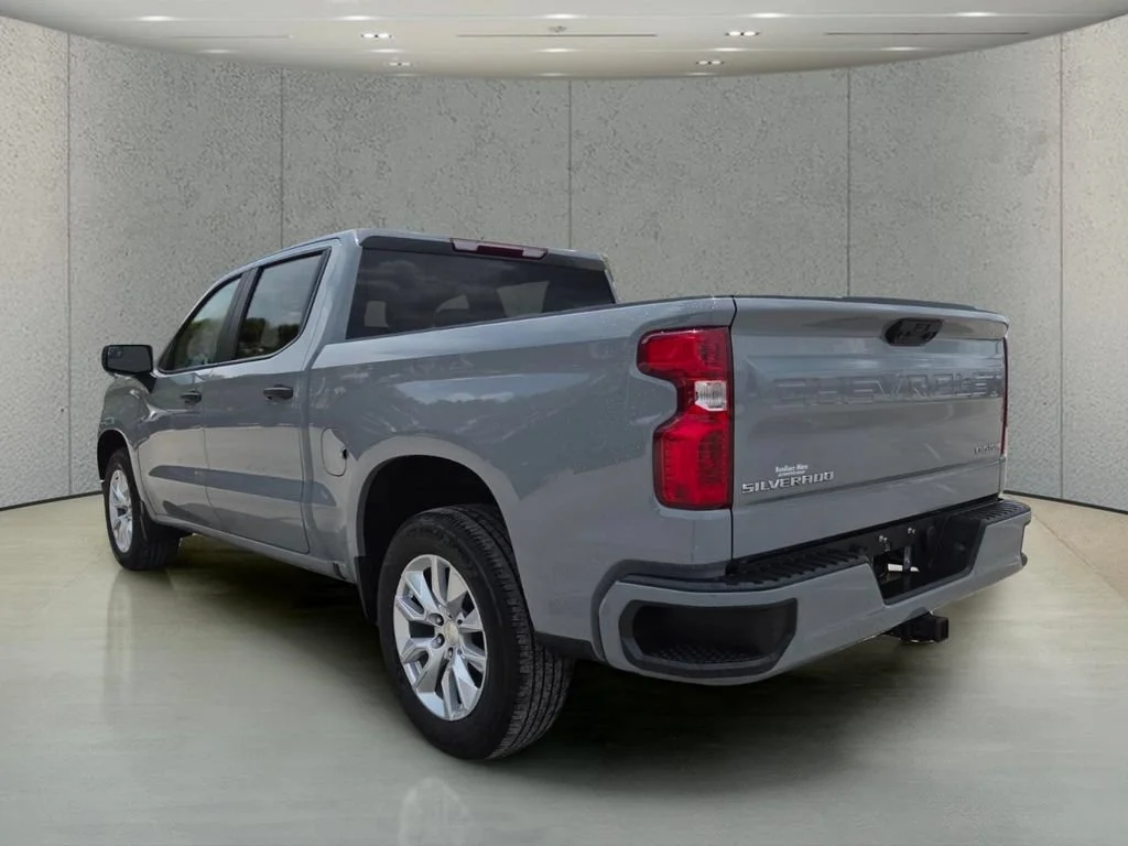 Used 2024 Slate Gray Metallic Chevrolet Custom image 7