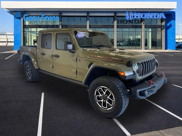 2025 Jeep Gladiator Rubicon X Auto's photo