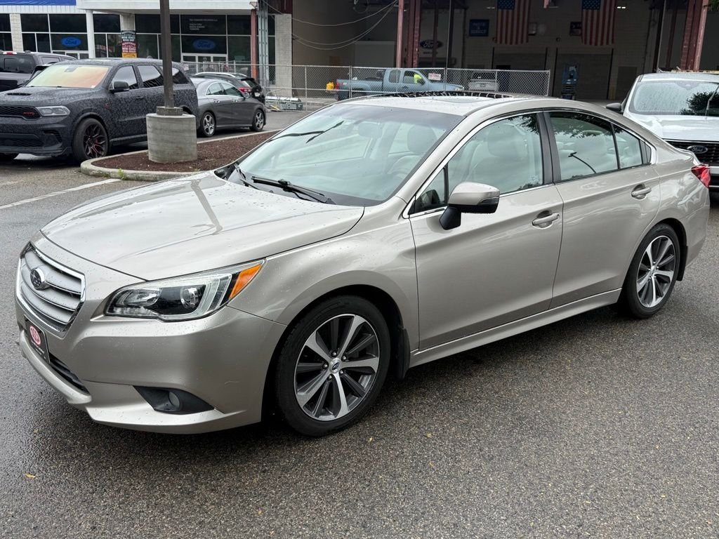 Used 2015 Gray Subaru 2.5i image 4