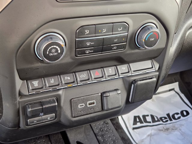2024 Chevrolet Silverado 2500HD Custom - Photo 22