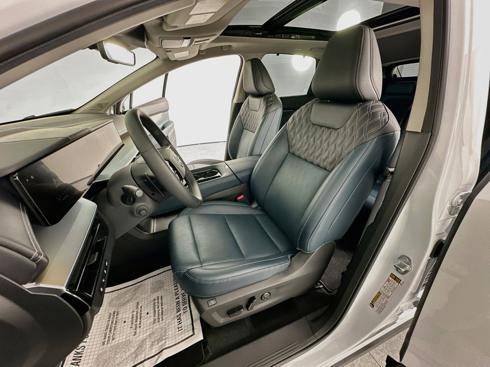 2025 Nissan Murano Platinum - Photo 31