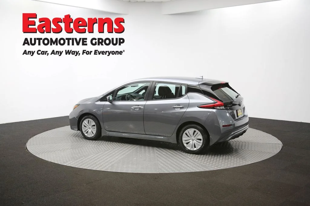 Used 2023 Gray Nissan S image 61