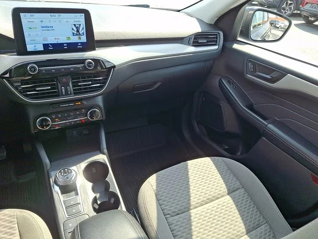 Used 2022 Gray Ford SE image 16