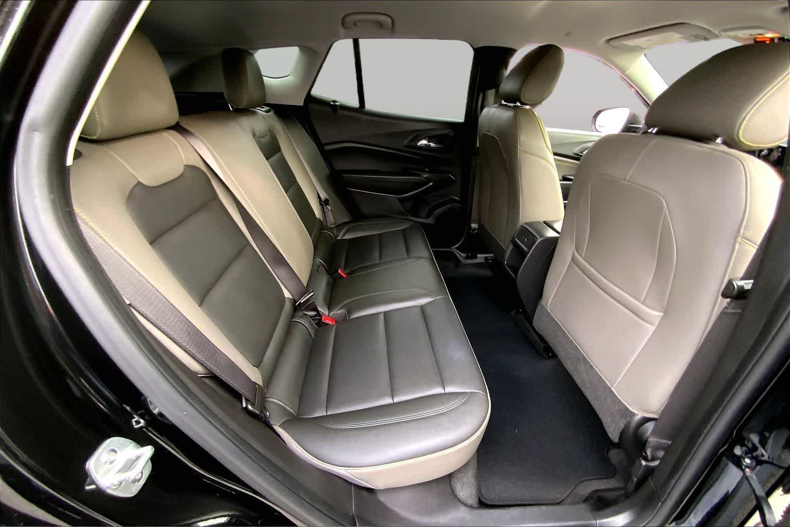Used 2025 Mosaic Black Metallic Chevrolet ACTIV image 18