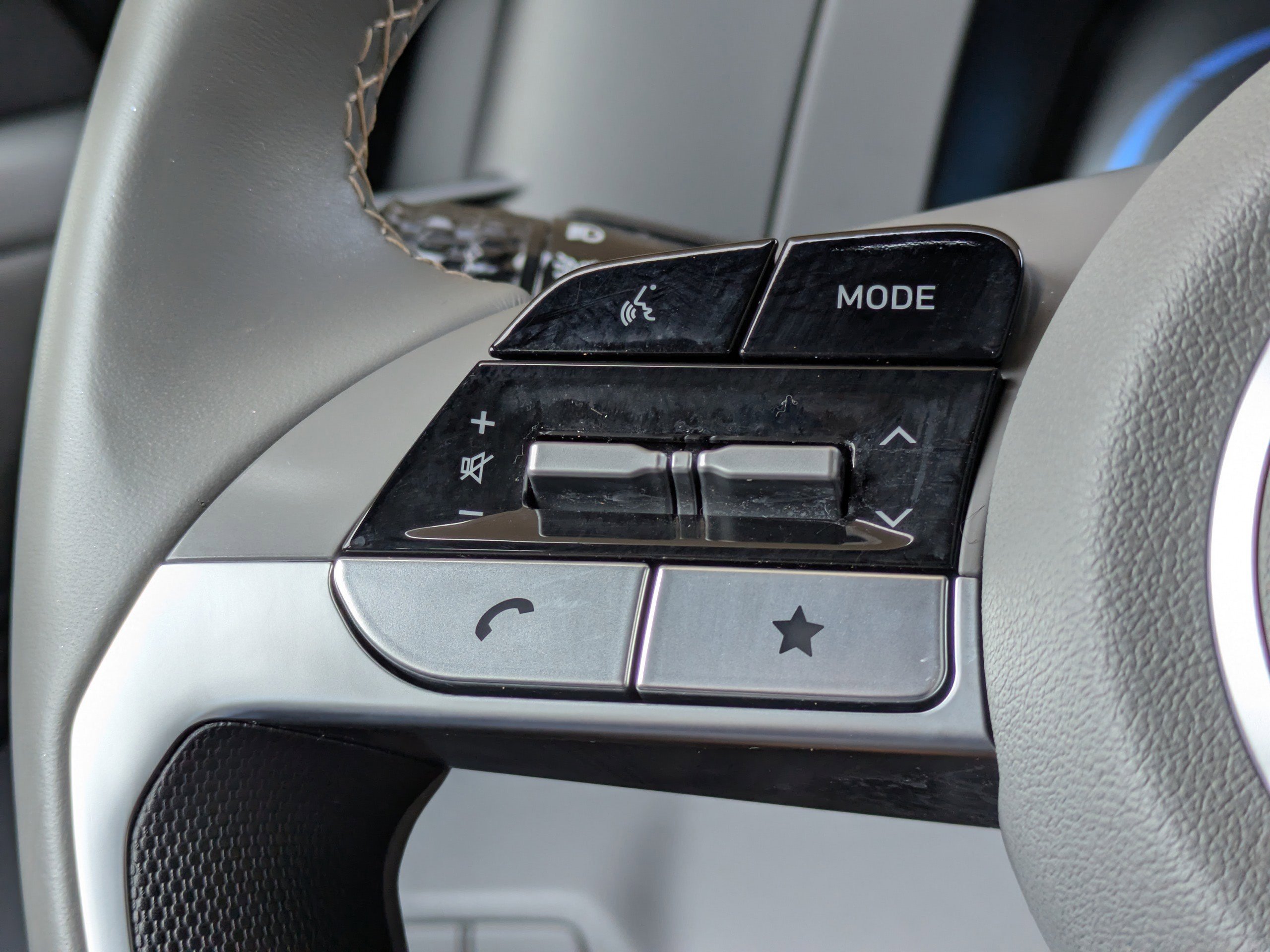 2025 Hyundai Elantra SEL - Photo 21