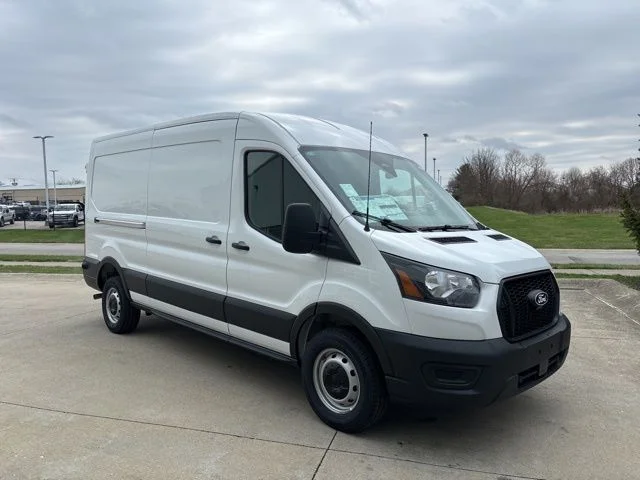 New 2026 Oxford White Ford Cargo Van image 32