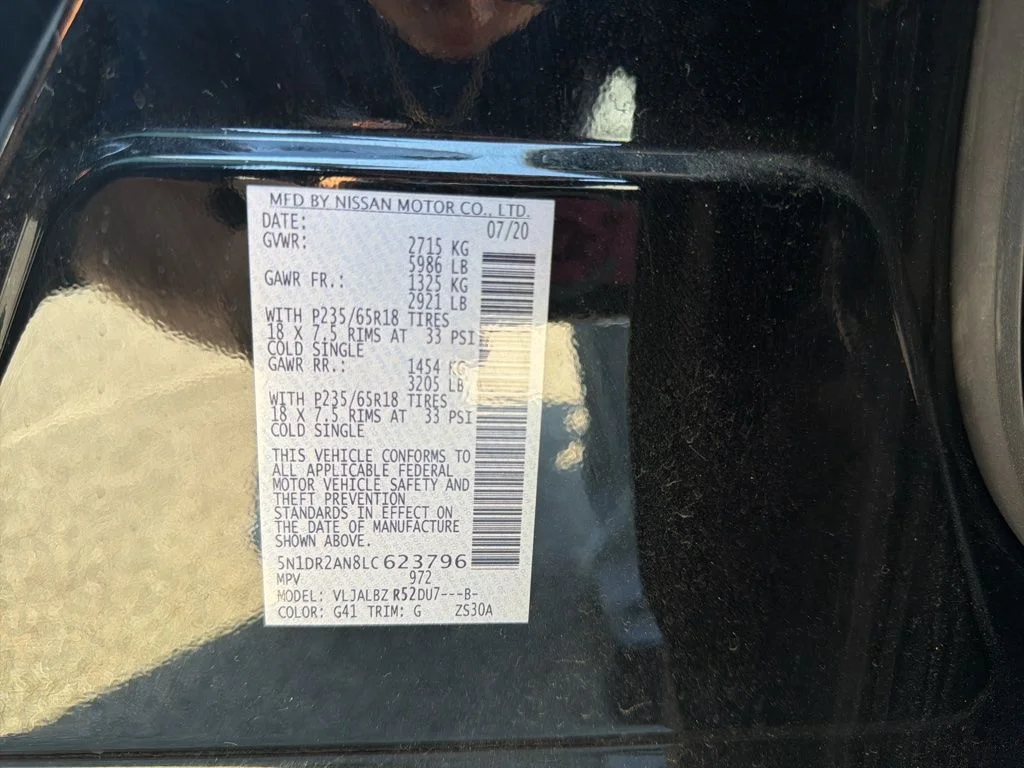 Used 2020 Magnetic Black Nissan S image 14