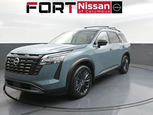2026 Nissan Pathfinder SL 2WD's photo