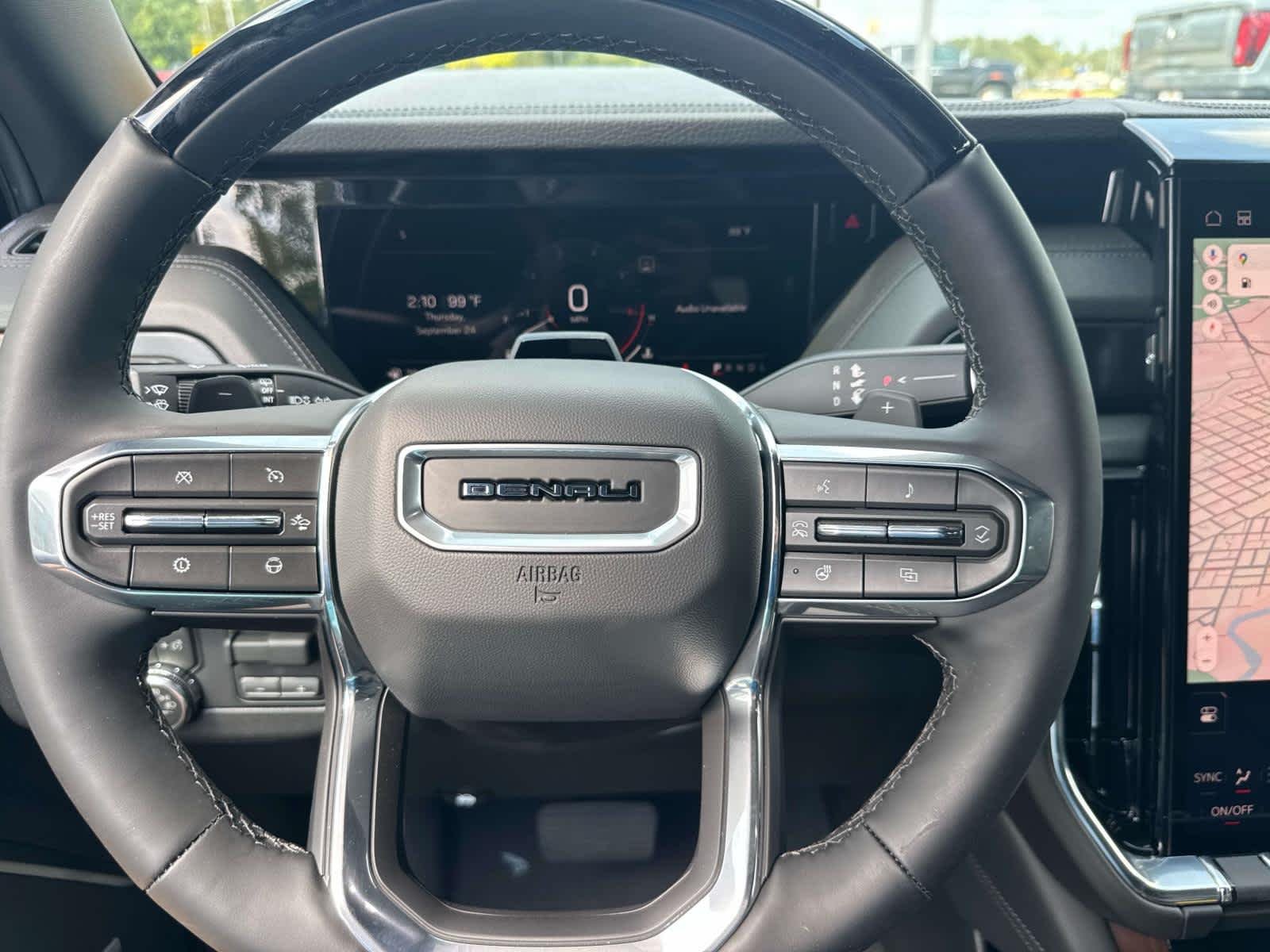 2027 GMC Yukon Denali - Photo 15