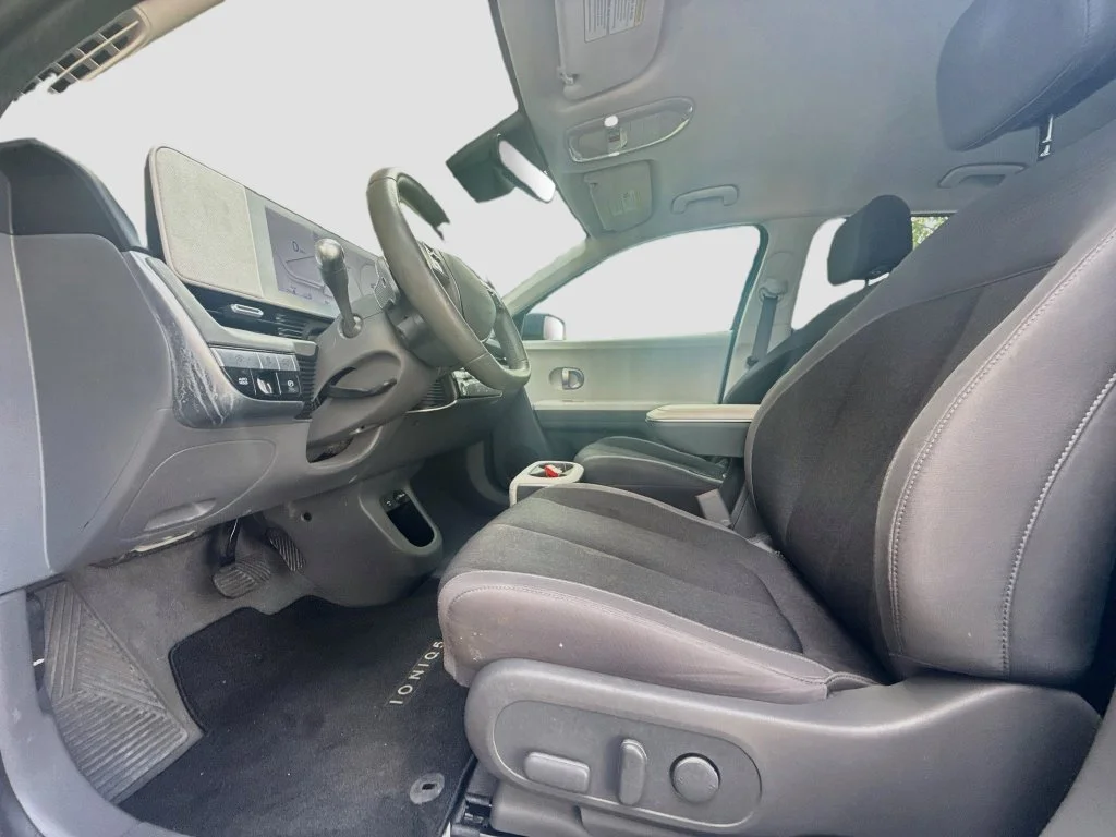 Used 2024 Blue Hyundai SEL image 23