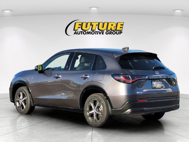 Used 2024  Honda EX-L image 7