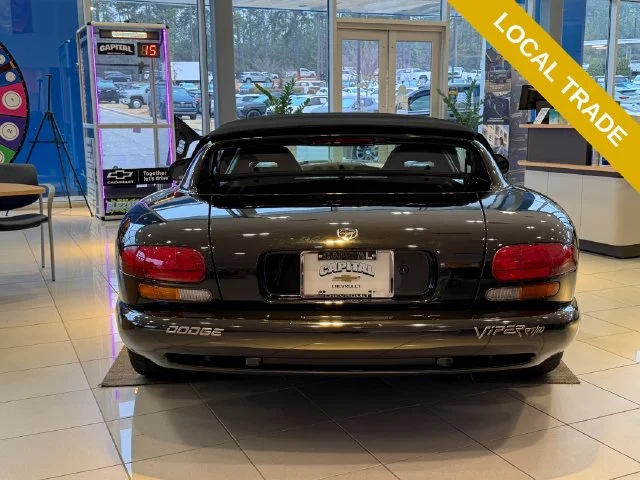Used 1994 Black Dodge RT/10 image 5