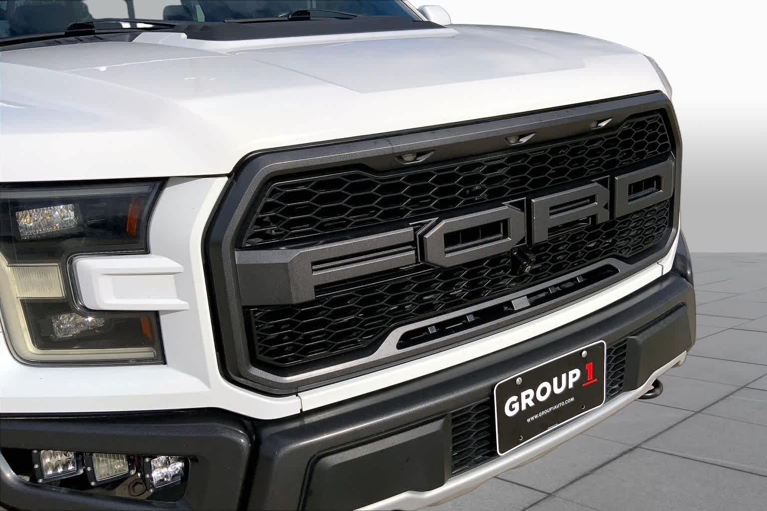 Used 2019 Oxford White Ford Raptor image 30