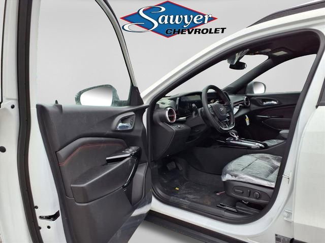 2026 Chevrolet Trax RS - Photo 7