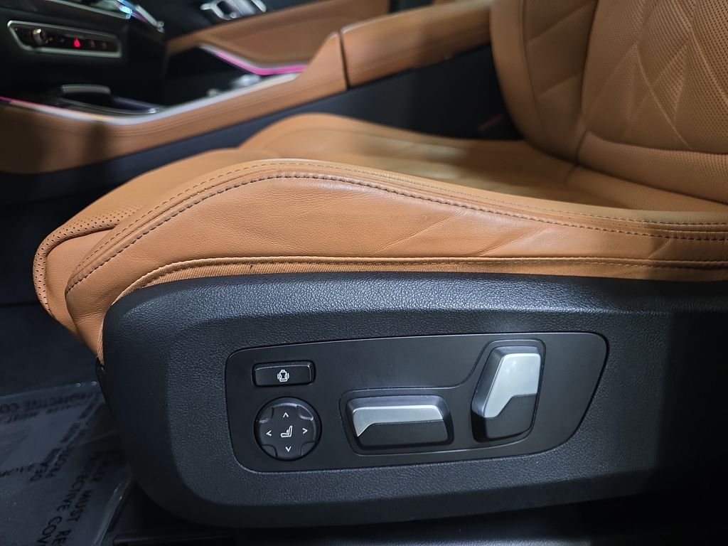 Certified Used 2024 Black Sapphire Metallic BMW xDrive40i image 25