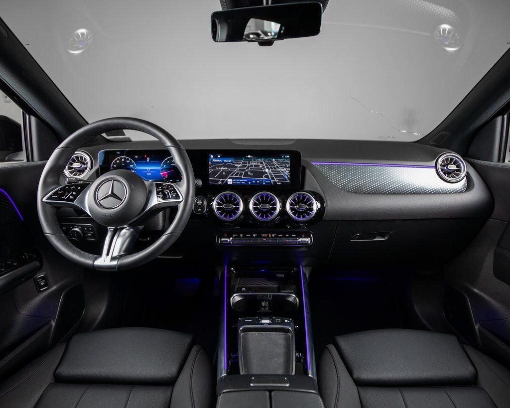 Certified Used 2025 Black Mercedes-Benz GLA 250 image 7