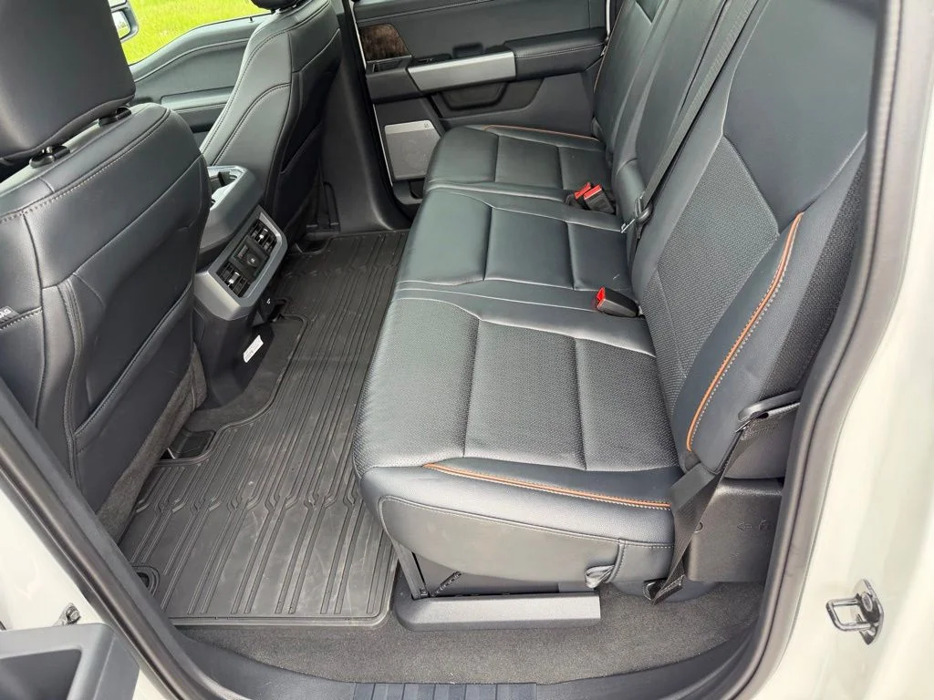 2025 Ford F-350 Super Duty Lariat - Photo 34