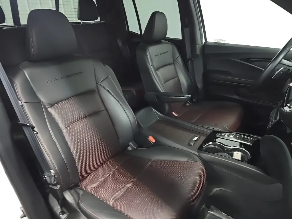 2023 Honda Ridgeline Black Edition - Photo 17