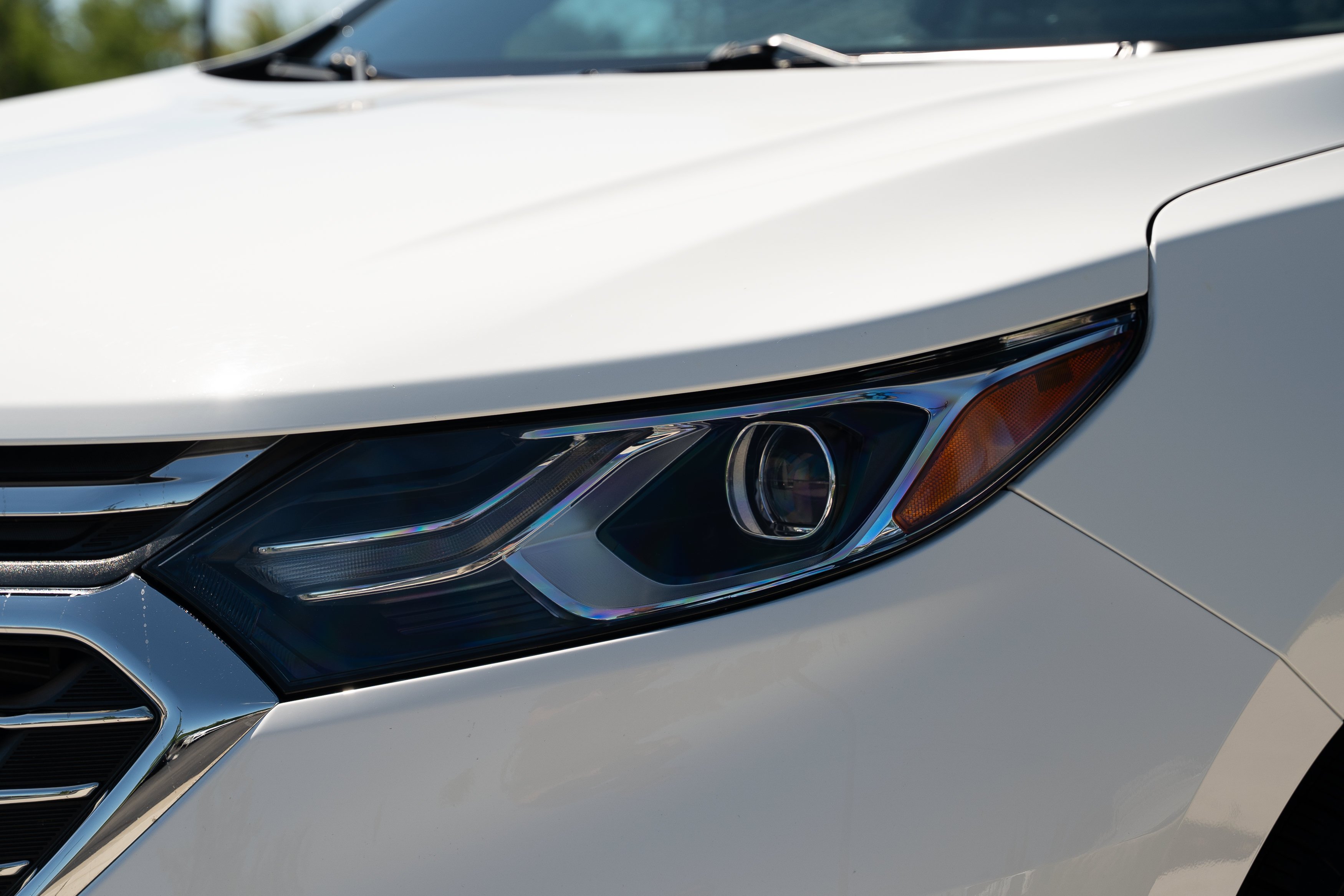 Used 2020 Summit White Chevrolet Premier image 32