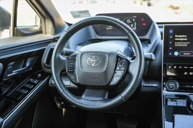 Certified Used 2023 ELEMENTAL SILVER Toyota  image 18