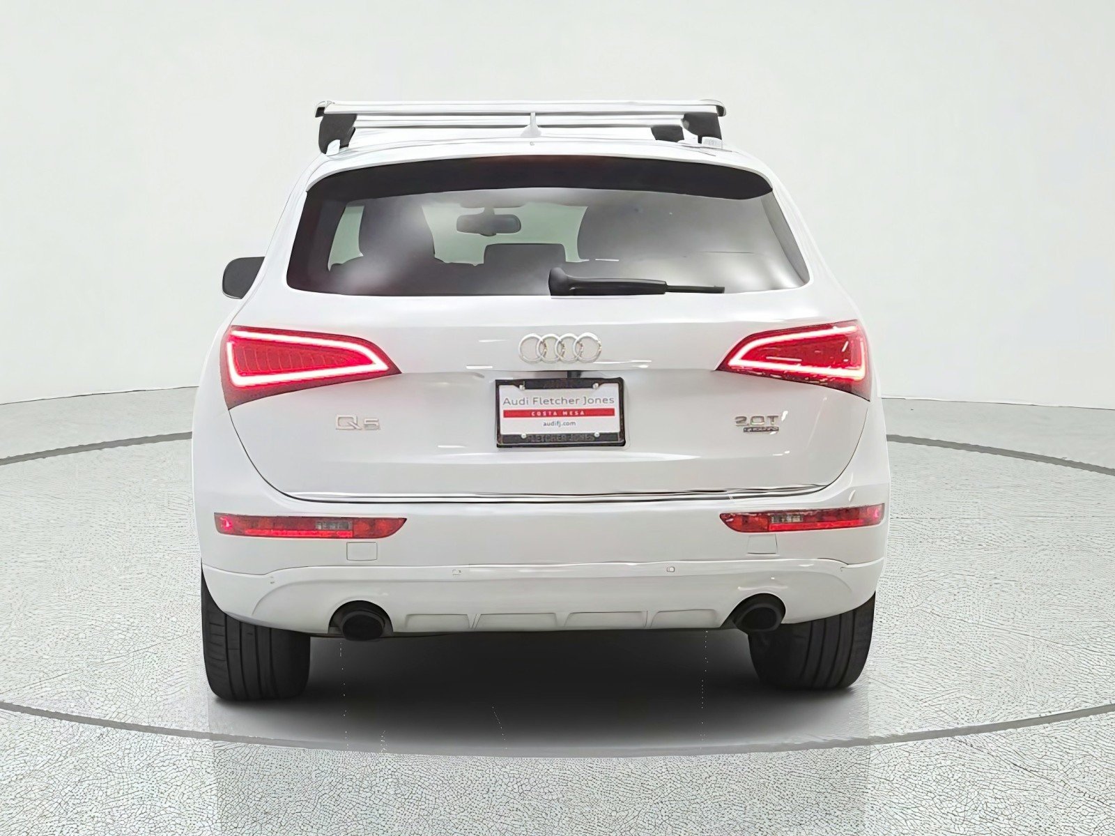 Used 2016 Glacier White Metallic Audi quattro 4dr 2.0T Premium Plus image 6
