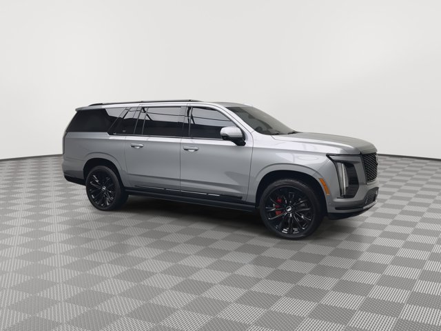 Used 2025 Argent Silver Metallic Cadillac 4WD Sport image 48