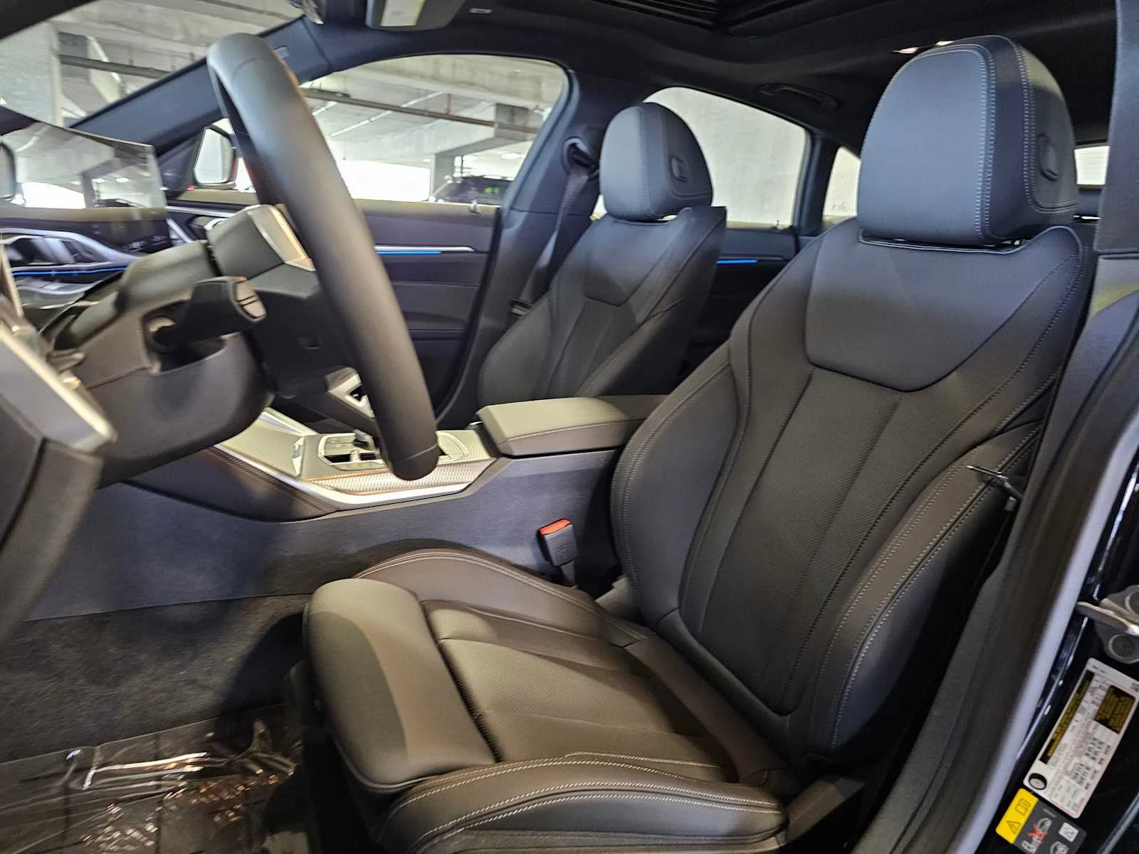 New 2026 Black Sapphire Metallic BMW xDrive40 image 26