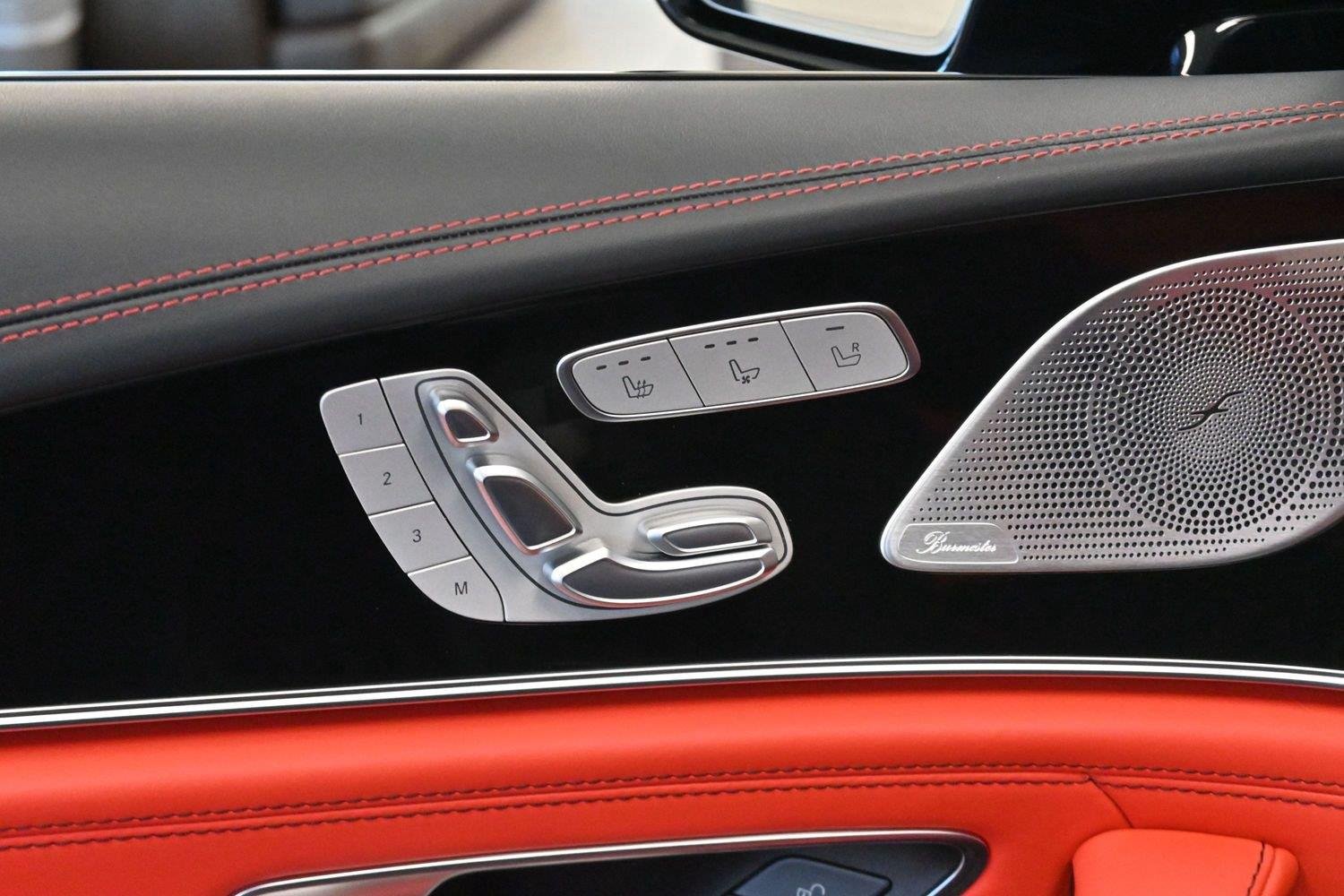 Used 2024 MANUFAKTUR Graphite Grey Magno Mercedes-Benz AMG® GT 53 image 8