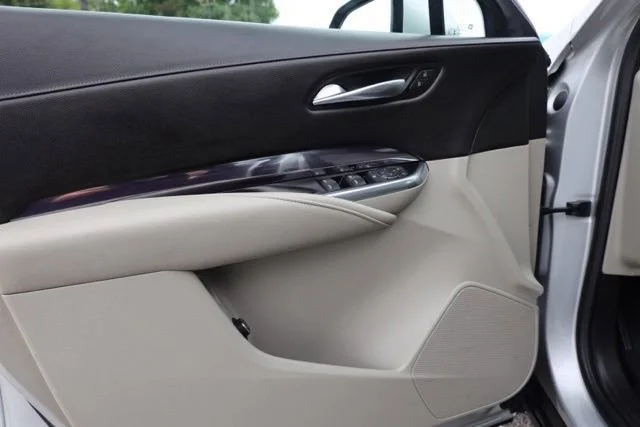 Used 2021 RADIANT SILVER METALLIC Cadillac AWD Luxury image 22