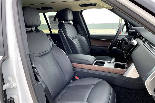New 2026 White Land Rover SE image 11
