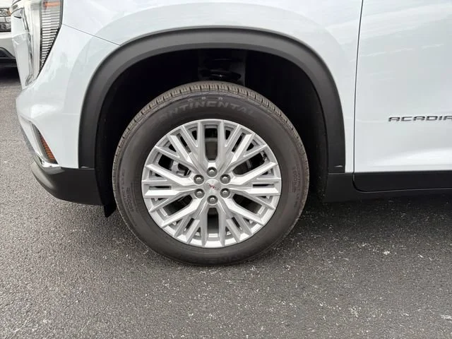 New 2026 Glacier White Tricoat GMC Elevation image 34